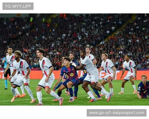 巴萨中场传控完美，比赛节奏尽在掌控，巴萨中场球员