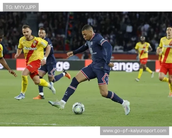 姆巴佩连场破门，巴黎圣日耳曼保持法甲领跑地位