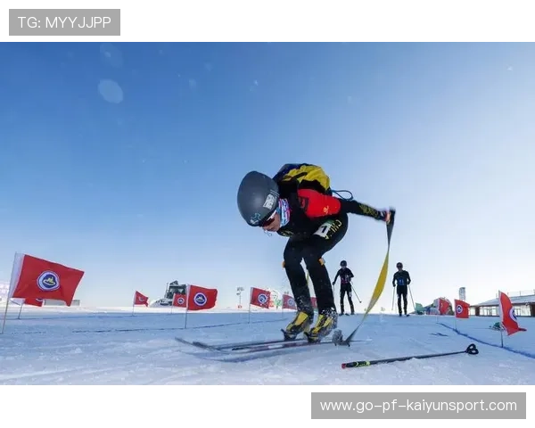 中国滑雪选手挑战新难度成功，刷新国内纪录